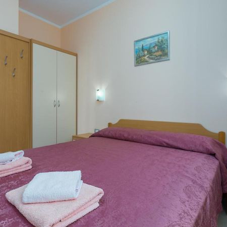Apartments Maria Poreč Buitenkant foto