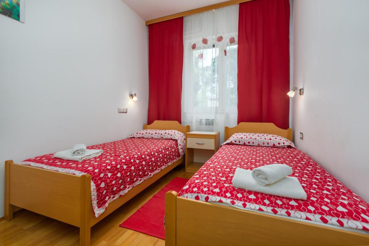 Apartments Maria Poreč Buitenkant foto