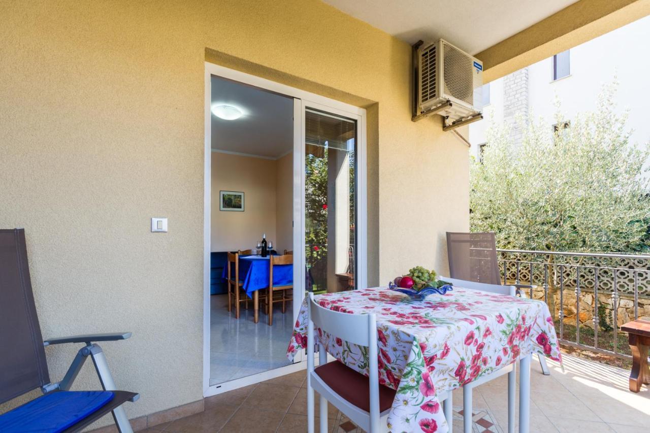 Apartments Maria Poreč Buitenkant foto
