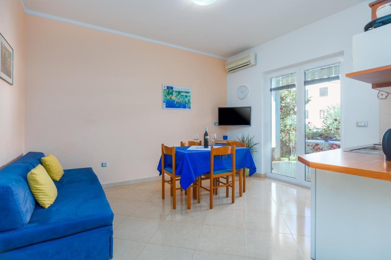 Apartments Maria Poreč Buitenkant foto