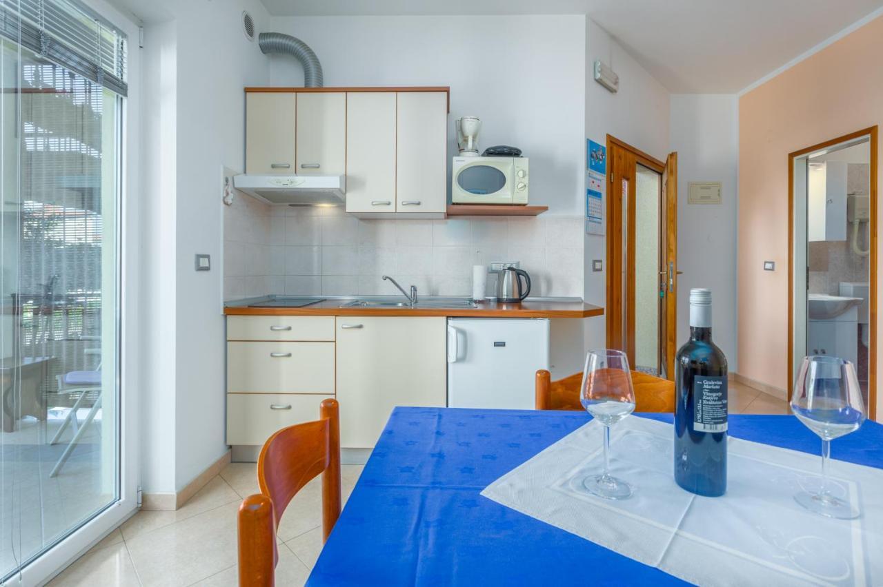 Apartments Maria Poreč Buitenkant foto