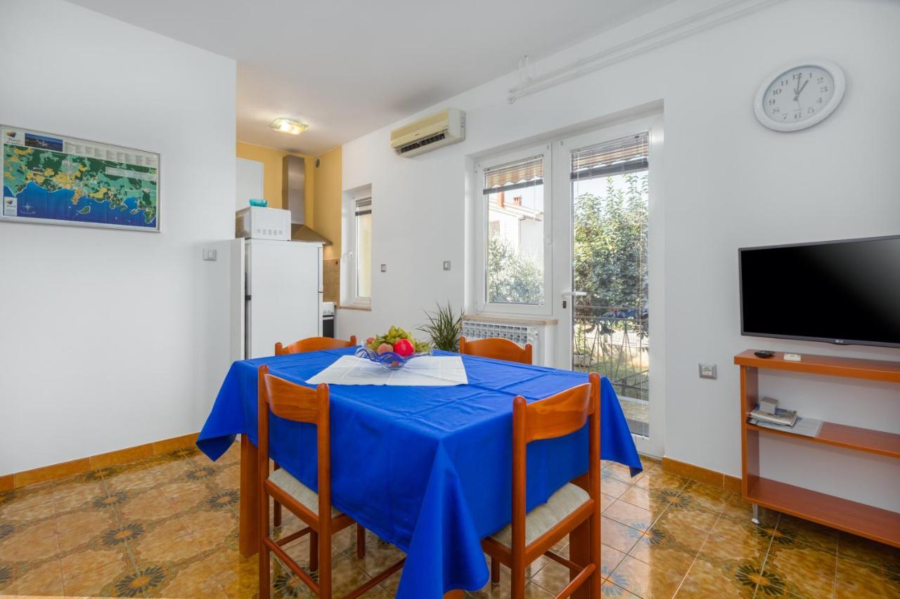 Apartments Maria Poreč Buitenkant foto