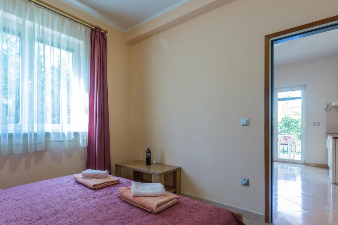 Apartments Maria Poreč Buitenkant foto