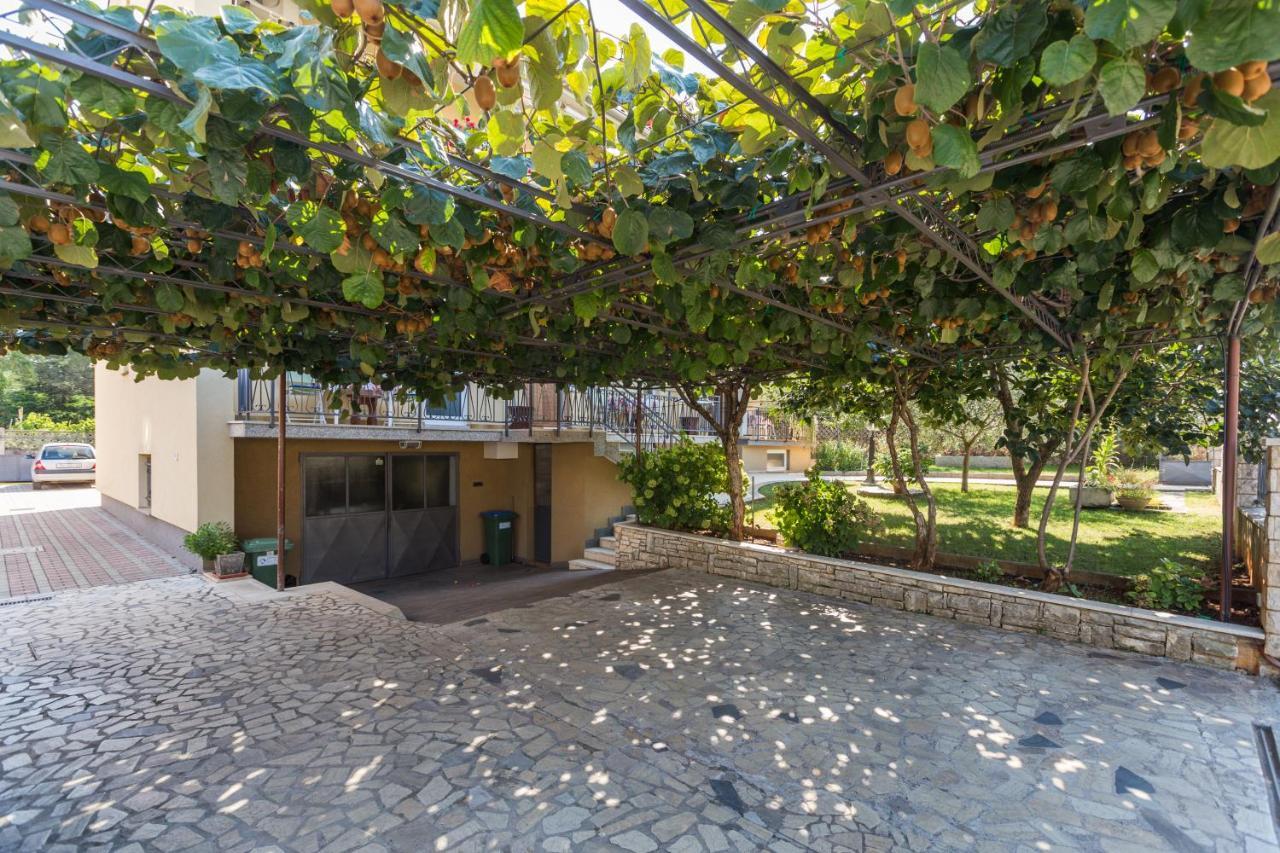 Apartments Maria Poreč Buitenkant foto
